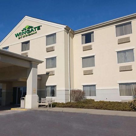 Wingate By Wyndham Pittsburgh New Stanton Hotel Kültér fotó