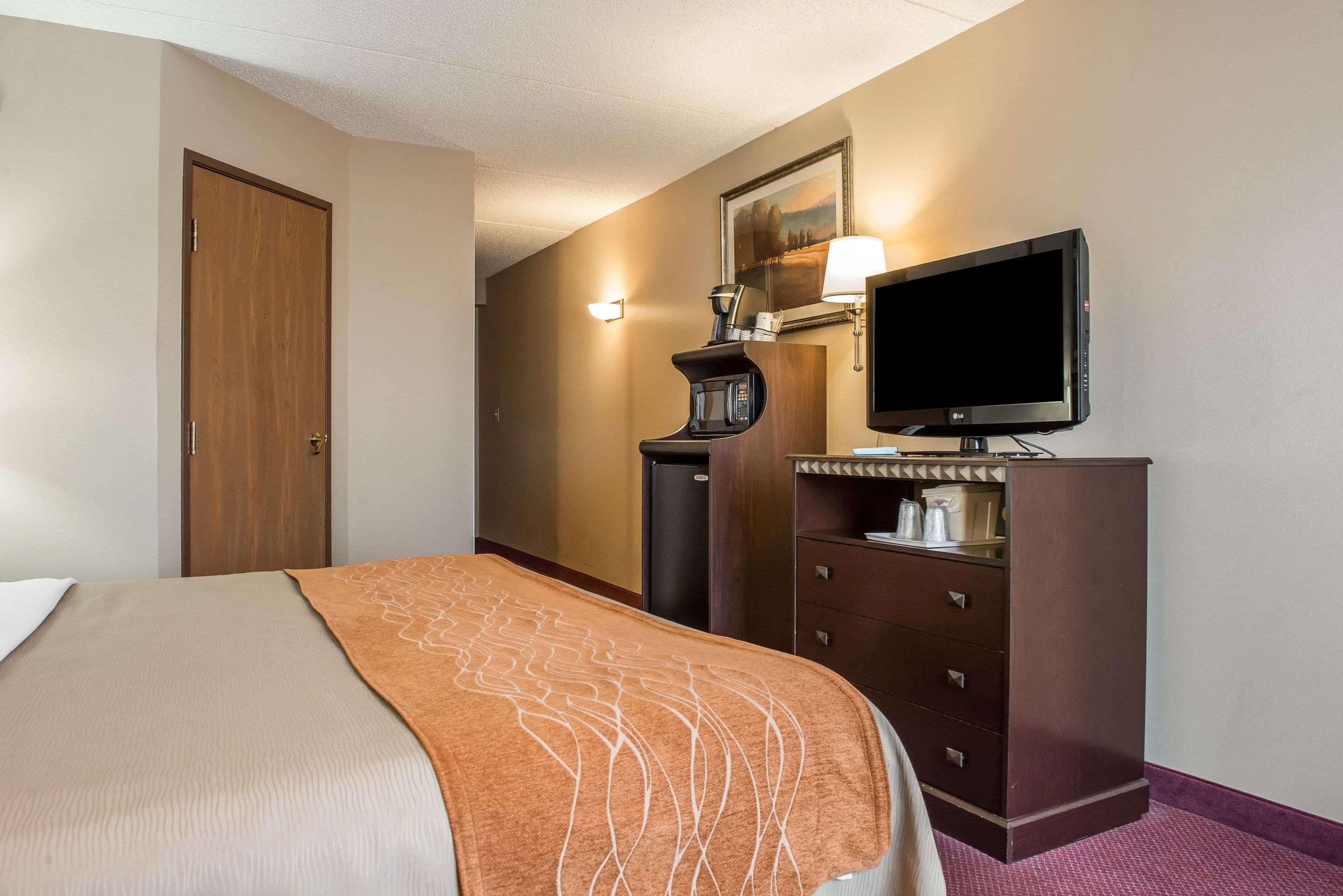 Wingate By Wyndham Pittsburgh New Stanton Hotel Kültér fotó